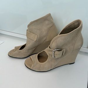 Stuart Weitzman Wedges